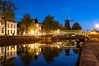 Dokkum: De Bonte Brug